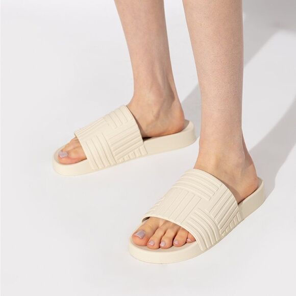 Bottega Veneta Rubber Slide Sandals size 46/us size 13